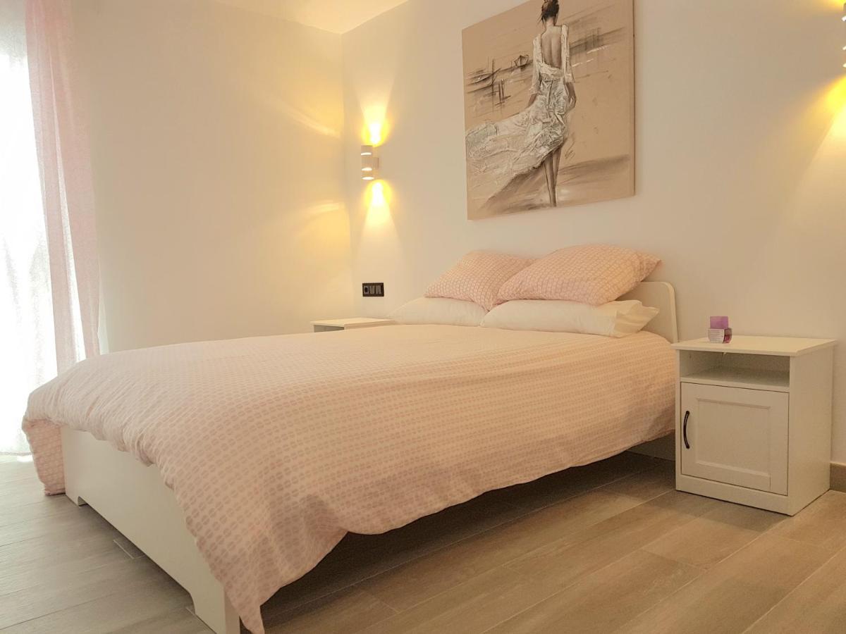 Pepes Home 3 Habitaciones & Parking Gratis Torremolinos Exterior foto